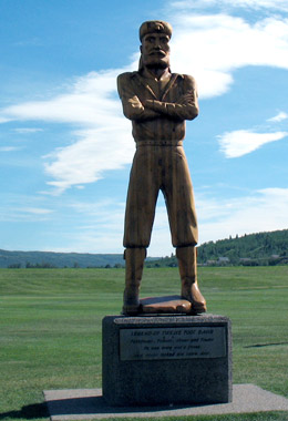 '12 Foot Davis' statue